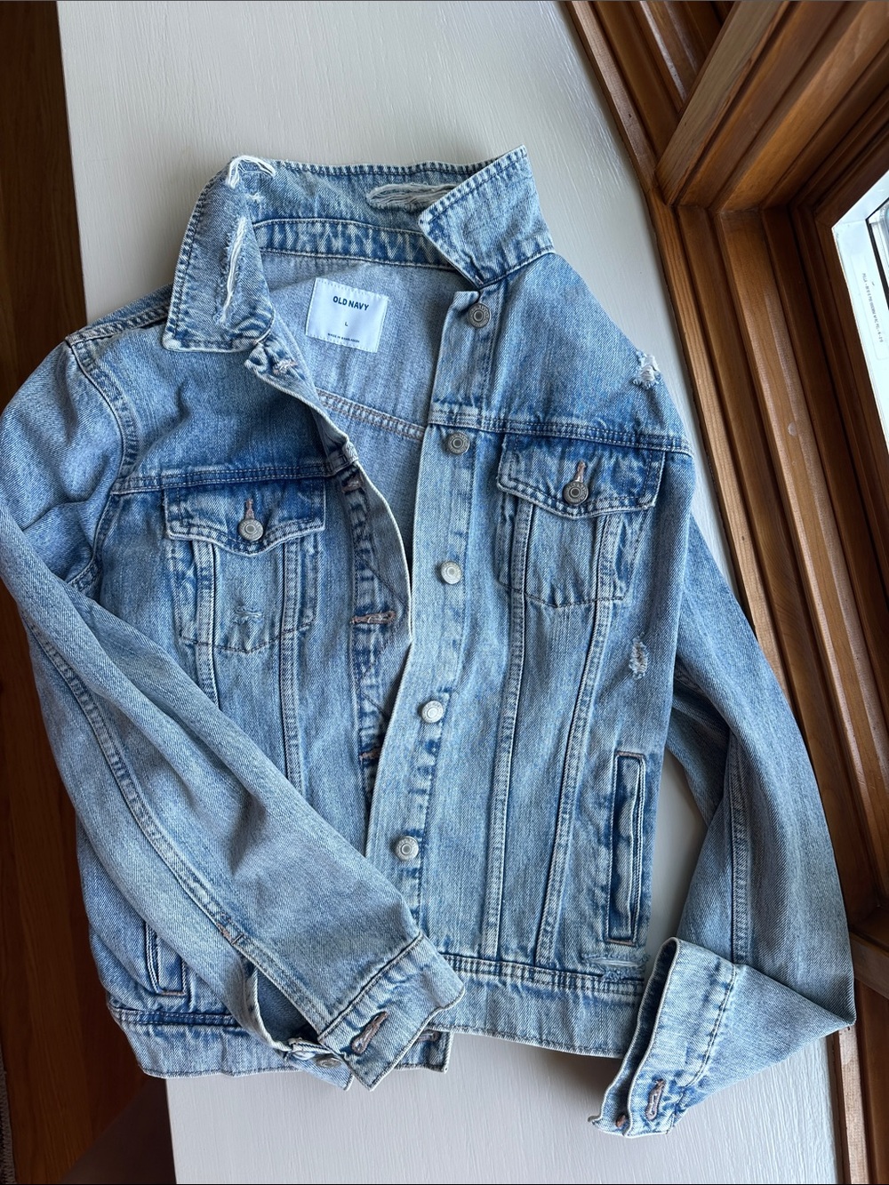 Old Navy Light Wash Denim Jacket - Women's Casual Trucker